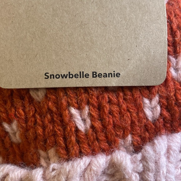 Patagonia Snowbelle Beanie Ridge/Burl Red one size unisex NWT warm soft headband - Picture 9 of 9